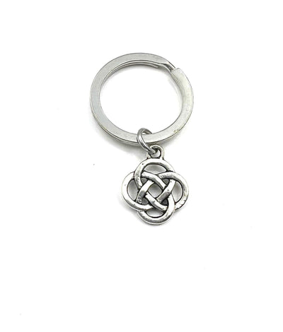 Celtic Knot Keyring, Silver Celtic Gift, Celtic Keychain, Celtic Circle Knot Key chain,  Sita Knot Wedding favor Irish Symbol